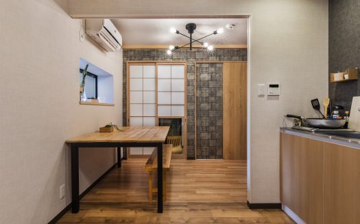 Hanamizuki Namba Minami Airbnb House
