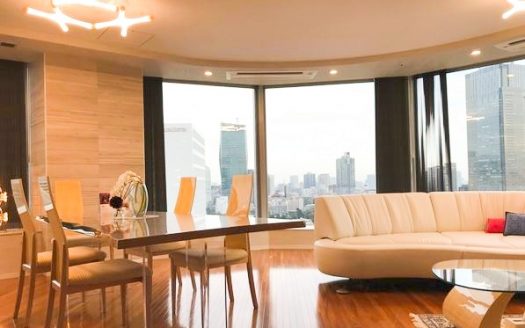 Minato Ward Akasaka Park Court Akasaka – South Facing 2 Bedrooms Apartment